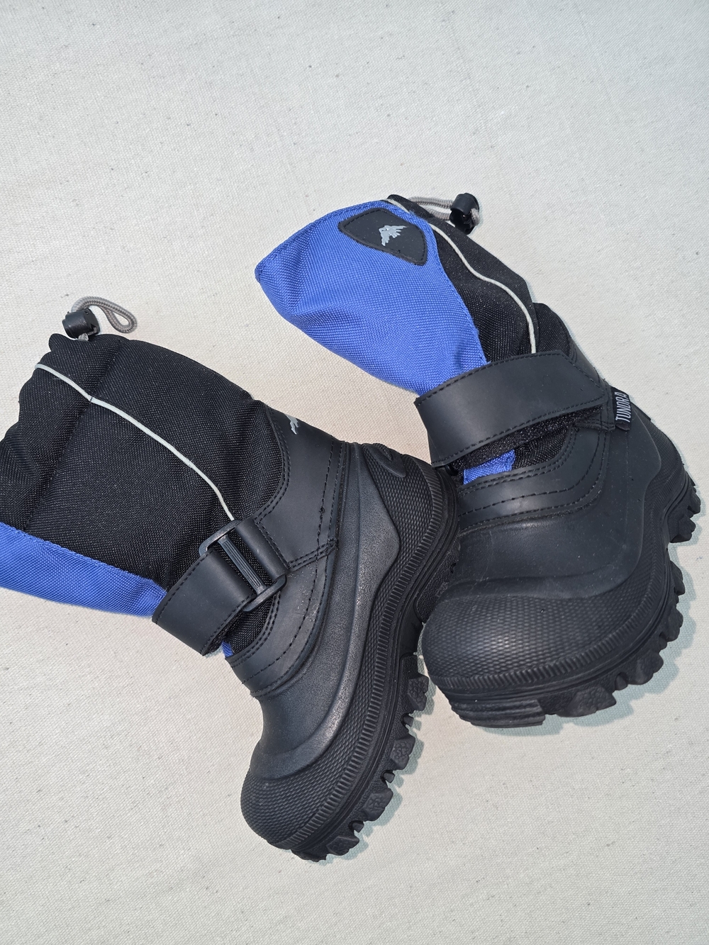 Tundra Kids Snow Boots Size 7 Waterproof Winter Boots Black Blue Insulated